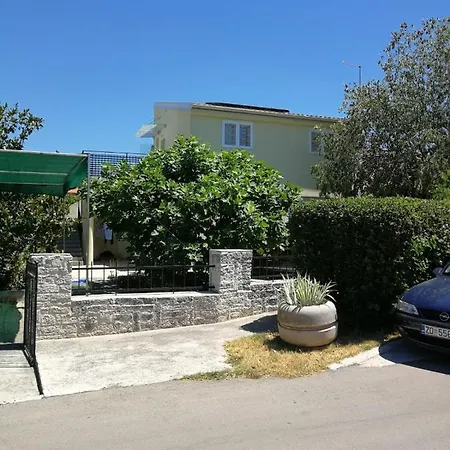 Apartments Ljubica Biograd Na Moru Exterior photo
